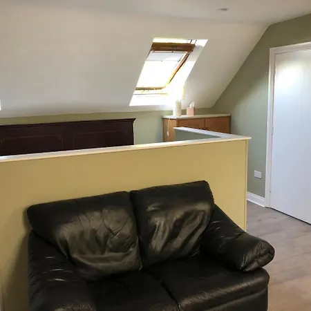 Temple Loft Apartment *